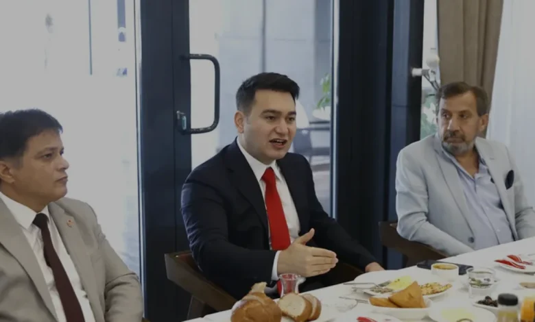 Mersin Cumhuriyet Başsavcısı Yasin Emre basın mensuplarıyla buluştu