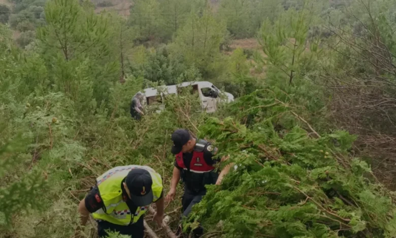 Mersin Silifke'de Minibüs Kazası 17 Kişi Yaralandı
