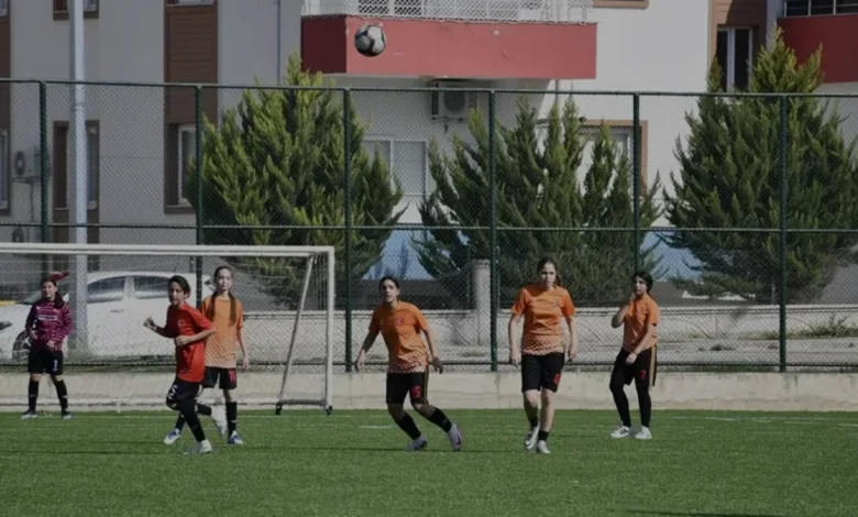 Osmaniye Kadirli'de Dünya Kız Çocukları Gününe Özel Futbol Maçı
